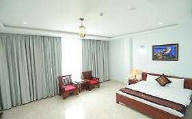 Tan Truong Son Hotel